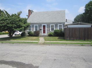 53 Garland Ave, Cranston, RI 02910