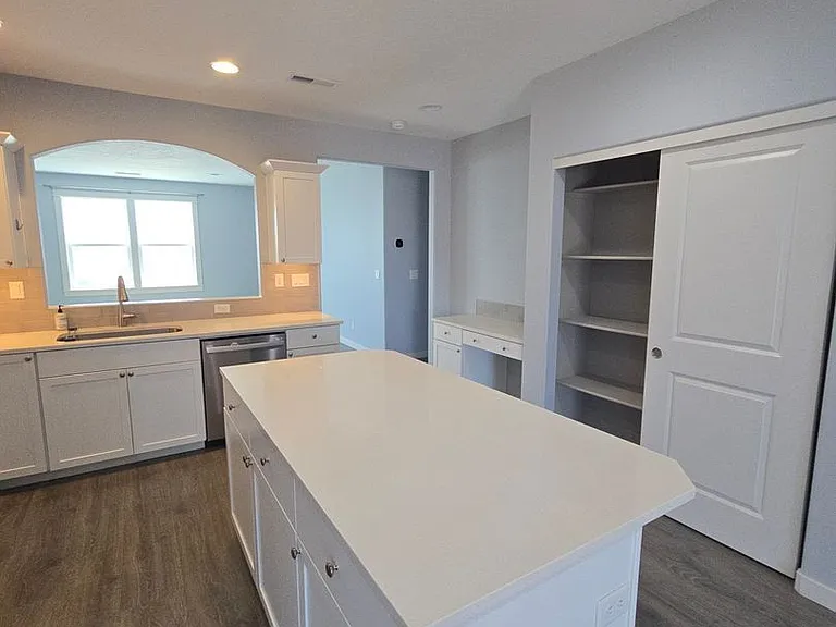 3869 SW Newberry Ave — Photo 9