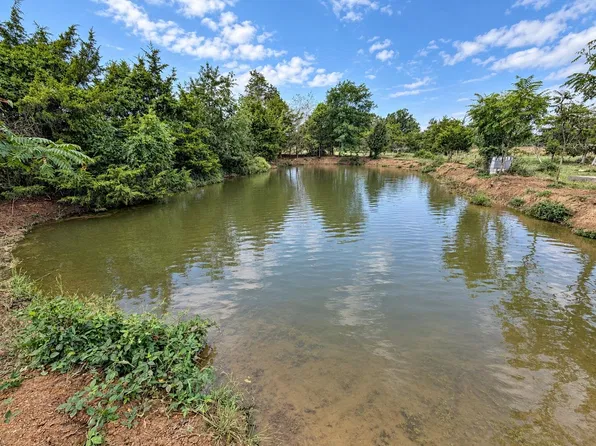 Old County Rd, Grottoes, VA 24441