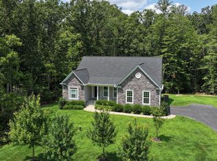 8005 Ashford Dr, Fredericksburg, VA 22407
