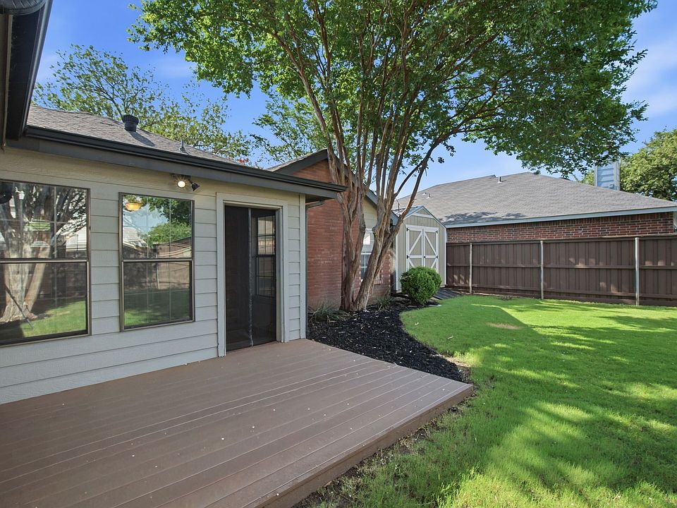 1st image of 2074 Briarcliff Rd