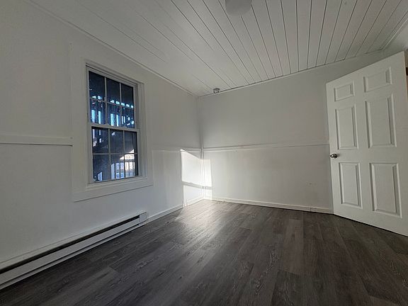 2nd image of 215 Park St APT 1