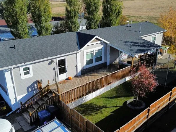 940 S Main St NW, Milk River, AB T0K 1M0