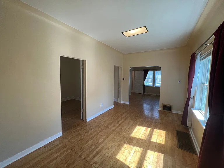 617 N 9th Ave E — Photo 11