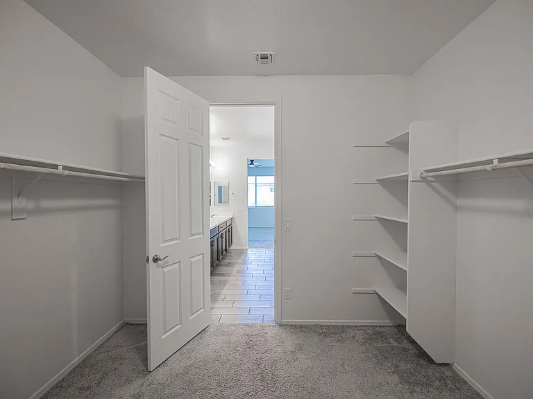 7914 W Pueblo Ave — Photo 16