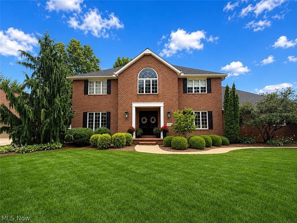 1st image of 6834 Harbor Dr NW