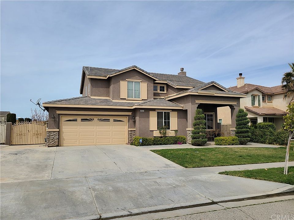 1st image of 8934 Gentian Ave