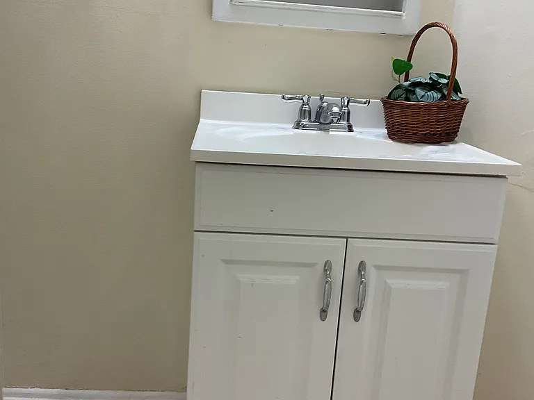 5111 Waterman Blvd #2 — Photo 36