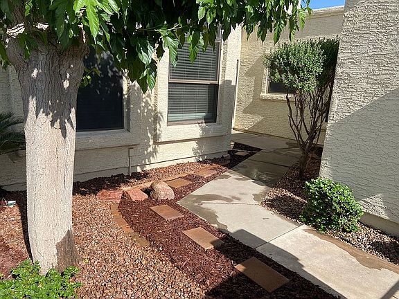 3rd image of 7715 S Taylor Dr