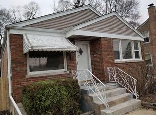 3828 Hull St, Skokie, IL 60076