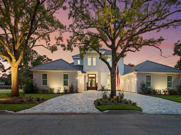 1146 Troon Dr, Miramar Beach, FL 32550