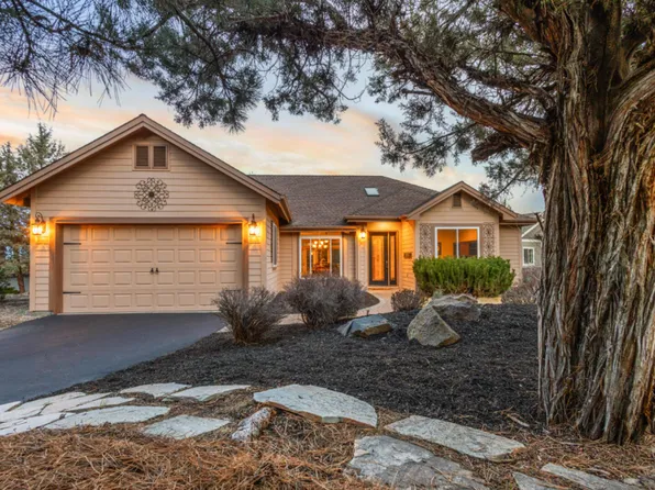 1966 Kingfisher Cir, Redmond, OR 97756