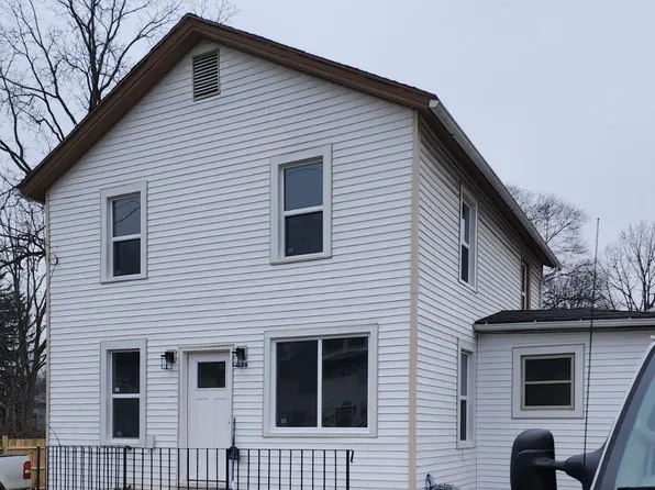 806 Chicago Ave, Lansing, MI 48915