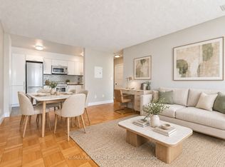 990 Avenue Rd #104, Toronto, ON M5P2K8