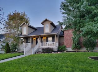 8845 S Sun Leaf Dr, West Jordan, UT 84088