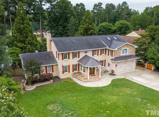 6816 Greystone Dr, Raleigh, NC 27615