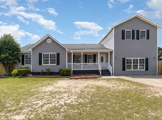 202 Stonewall St, Raeford, NC 28376