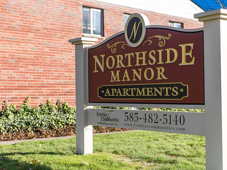 Northside Manor Apartments — Photo 2