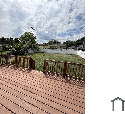 2nd image of 10515 Renfrew Dr