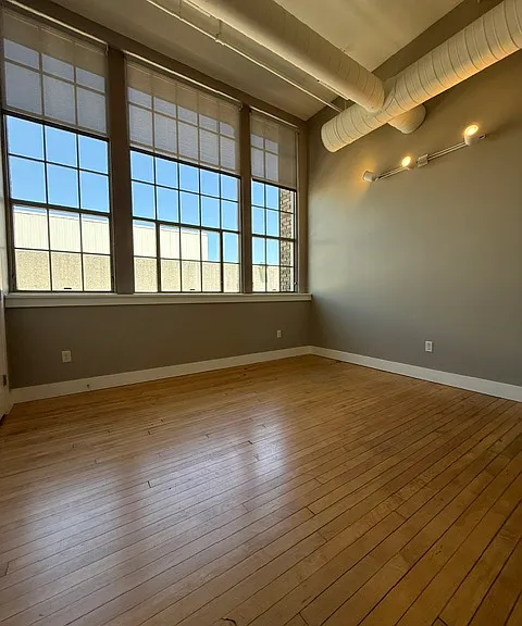 42 S Washington St #404 — Photo 10