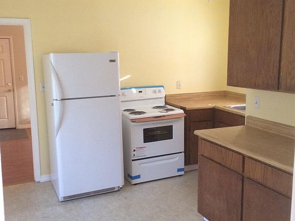 4th image of 4266 Mullen Ave #A