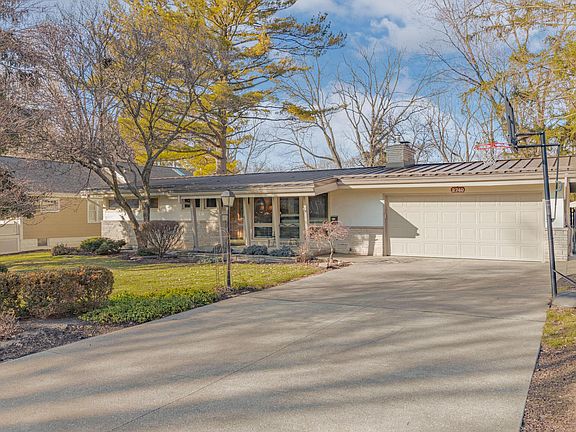 2nd image of 2740 Eastcleft Dr
