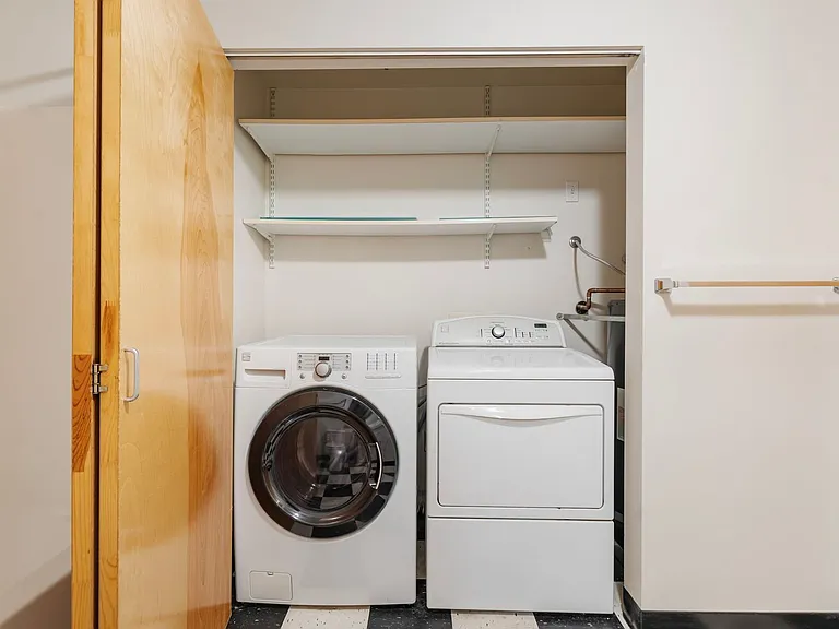 416 NW 13th Ave #401 — Photo 20