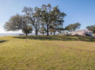 1436 E Beach Blvd, Gulfport, MS 39501