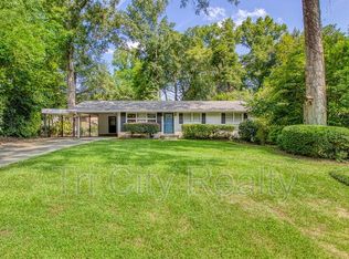 212 Hilltop Dr, Peachtree City, GA 30269