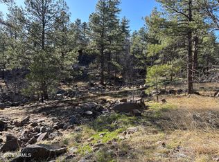 17486 S Mescalero Dr, Munds Park, AZ 86017