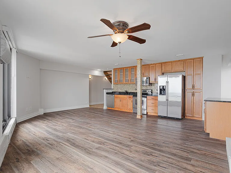 The Duplex Tower — Photo 119