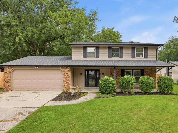 6925 Lake Crest Ct, Fort Wayne, IN 46815