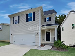 121 Cobblestone Dr, Dallas, GA 30132