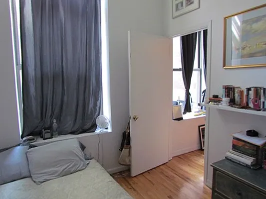 Rented by Mark David | media 28