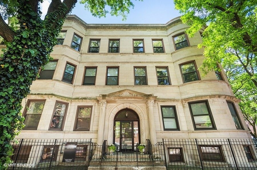1st image of 3842 N Sheffield Ave #103