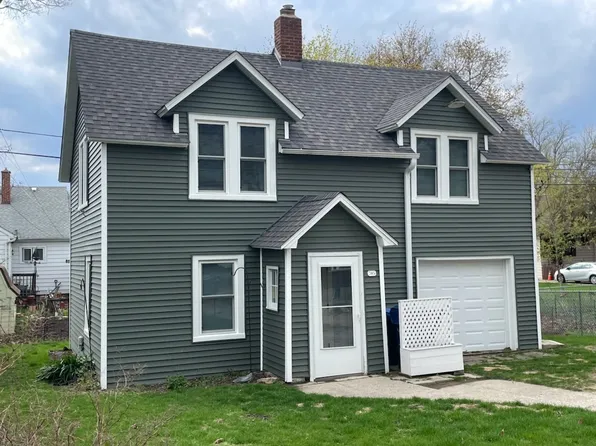 705 N 6th St, Dekalb, IL 60115