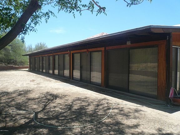 5th image of 6980 N La Canada Dr