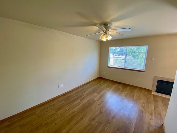 2nd image of 2202 NE Holliday Ave #3