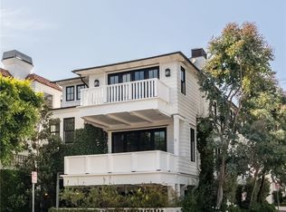 441 3rd St, Manhattan Beach, CA 90266