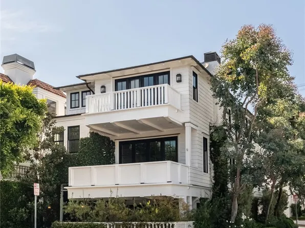 441 3rd St, Manhattan Beach, CA 90266