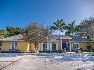 7324 SW 102nd St, Pinecrest, FL 33156