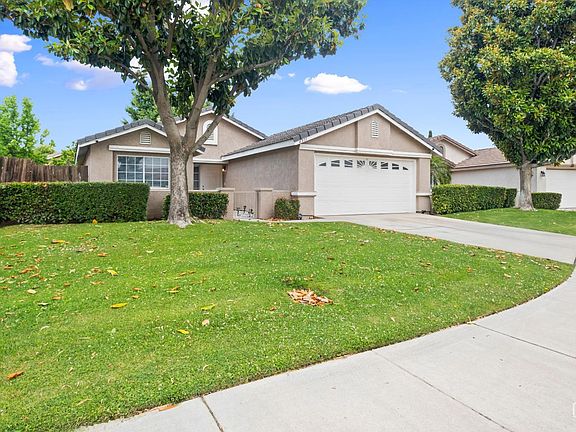 2nd image of 4911 Otters Meadow Dr