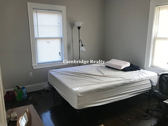 4th image of 273 Parker Hill Ave #1T