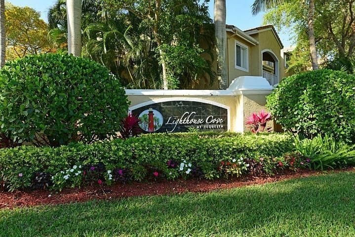 1st image of 254 Village Blvd