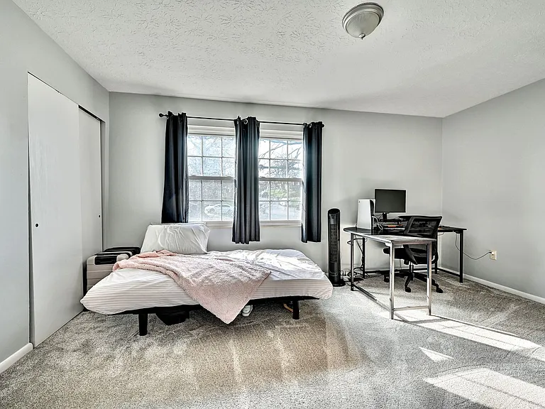 13 Airview Dr — Photo 16