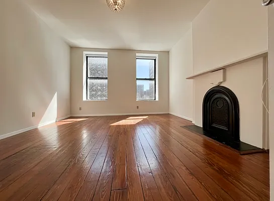 Rented by Taichi Fudosan | media 1