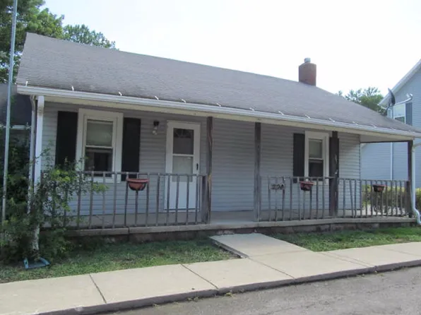 220 N Mulberry St, Tremont City, OH 45372