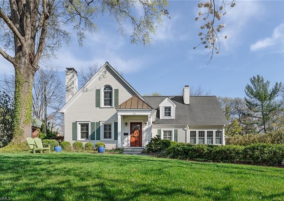 1st image of 415 Carolina Cir