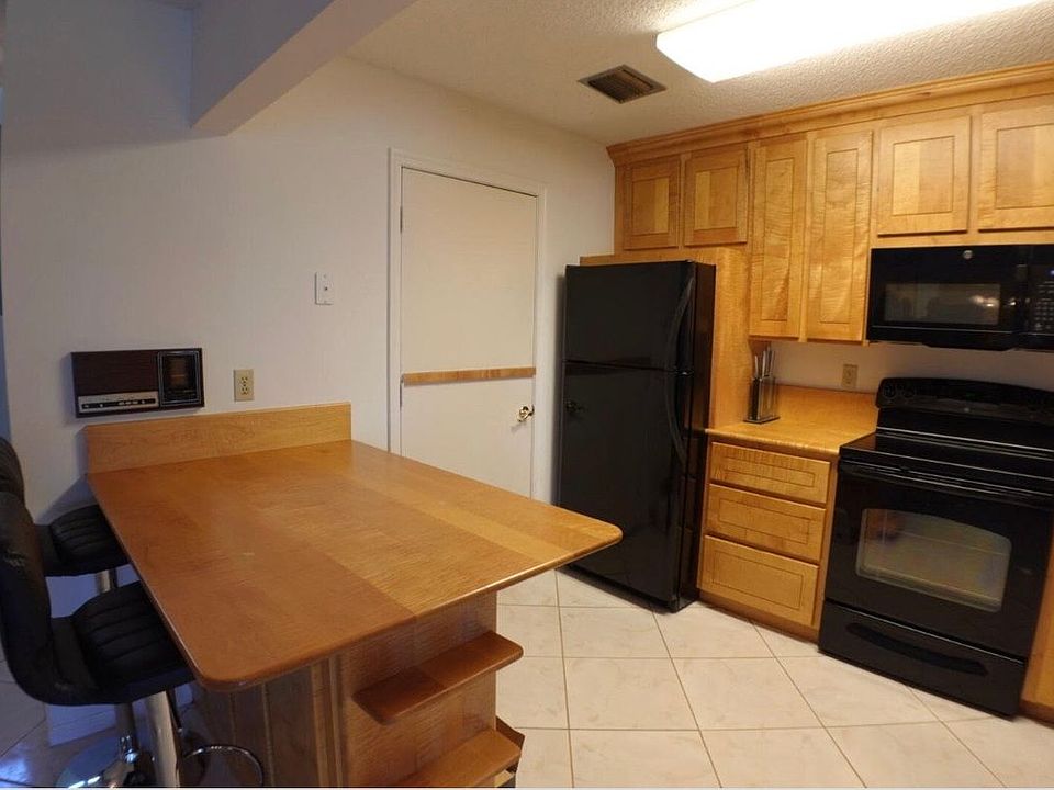 1st image of 2274 Discovery Cir W