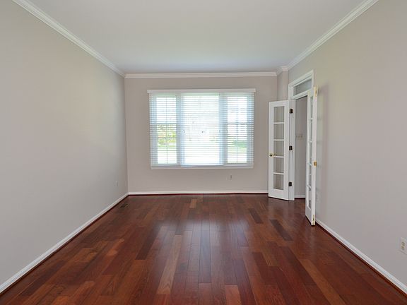 5th image of 12576 Cricket Ln